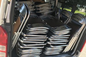 南湖こころのクリニック夏祭り準備中